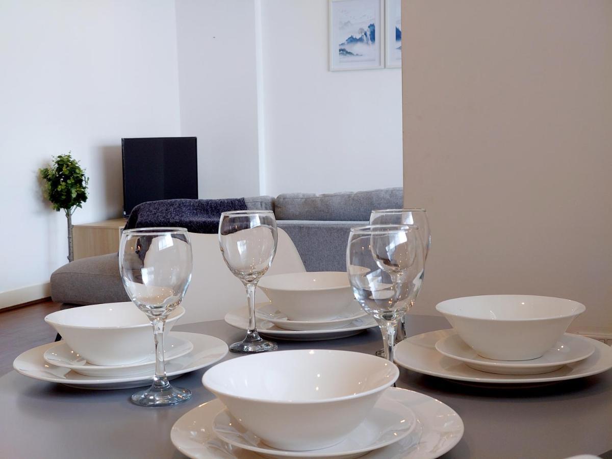 Apartment Free Parking - Serviced Two Bed London Docklands *