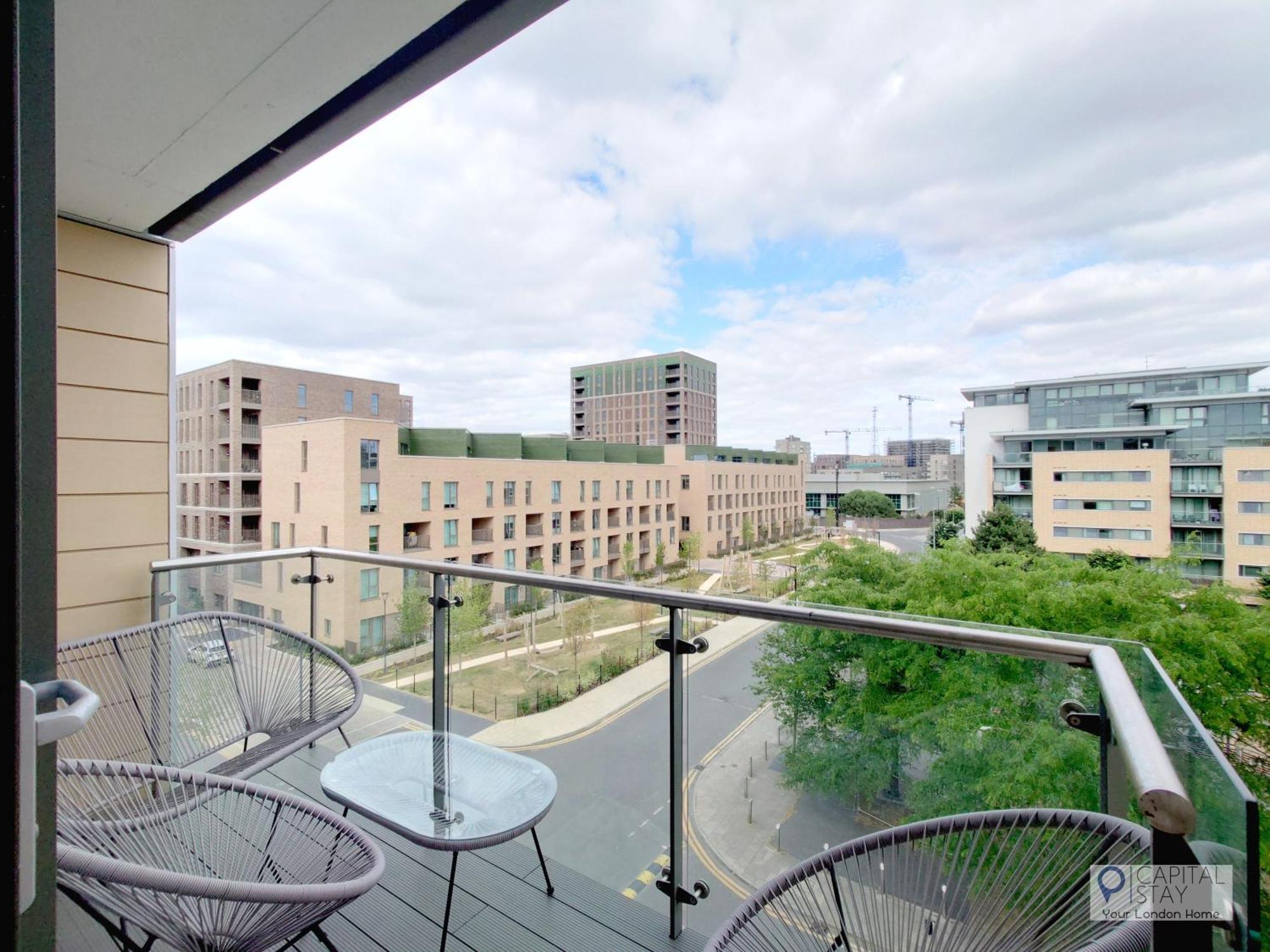 Apartment Free Parking - Serviced Two Bed London Docklands