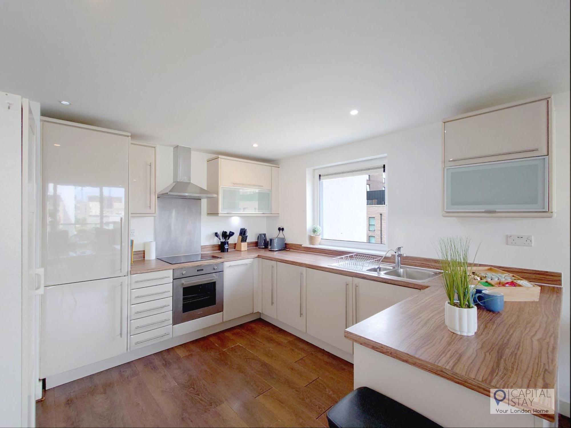 Free Parking - Serviced Two Bed London Docklands Apartment Beckton