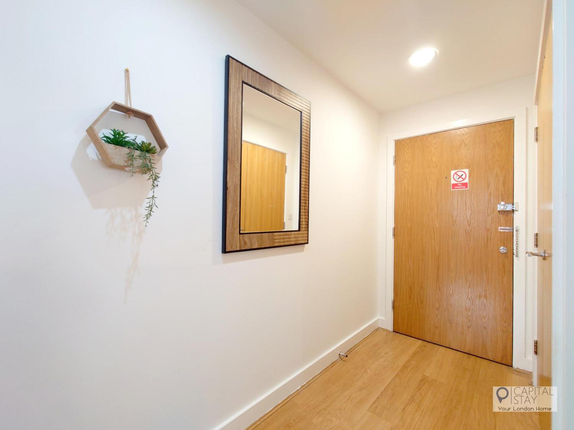 Apartment Free Parking - Serviced Two Bed London Docklands