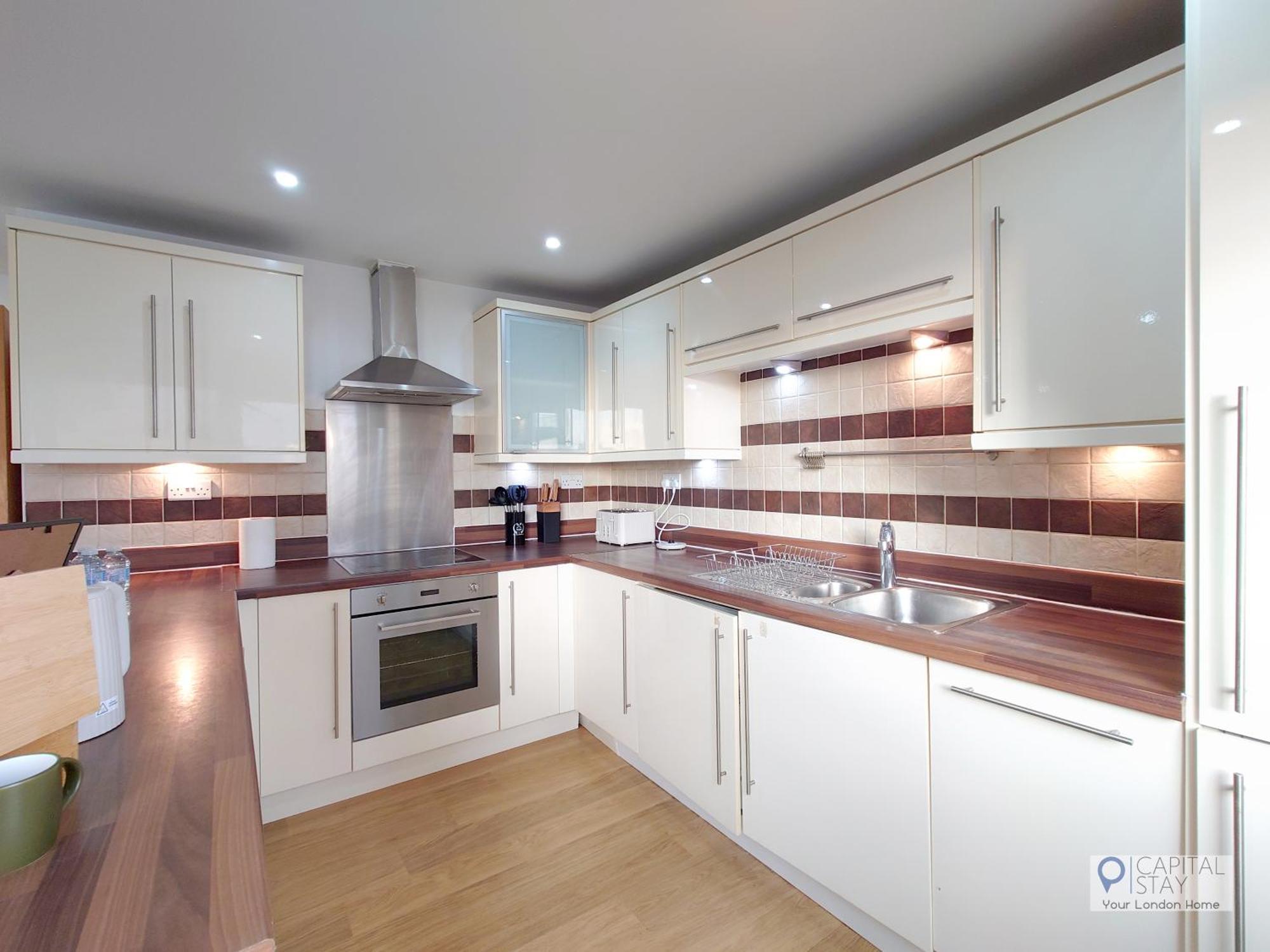 Apartment Free Parking - Serviced Two Bed London Docklands