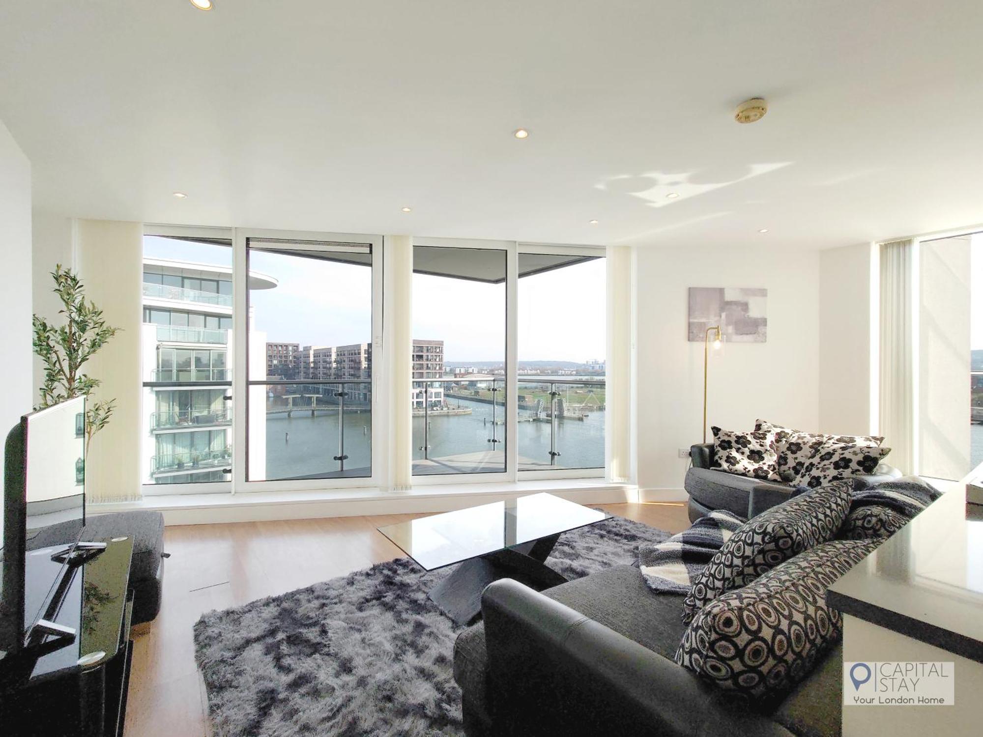 Free Parking - Serviced Two Bed London Docklands Apartment Beckton