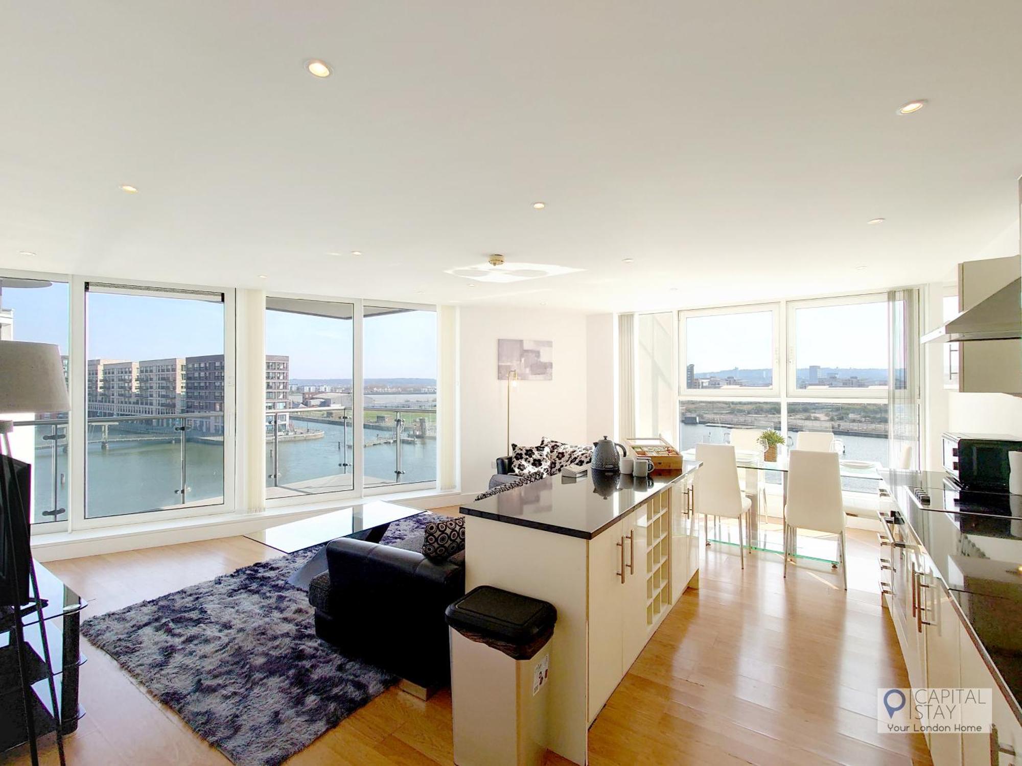 Apartment Free Parking - Serviced Two Bed London Docklands Beckton