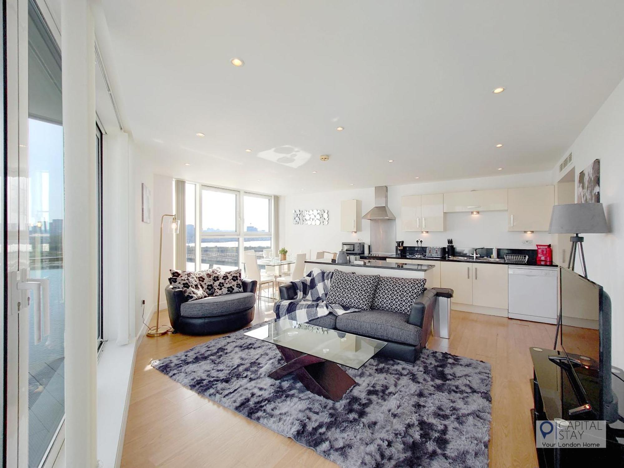 Apartment Free Parking - Serviced Two Bed London Docklands Beckton